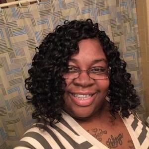 Meet your Posher, Lekeya